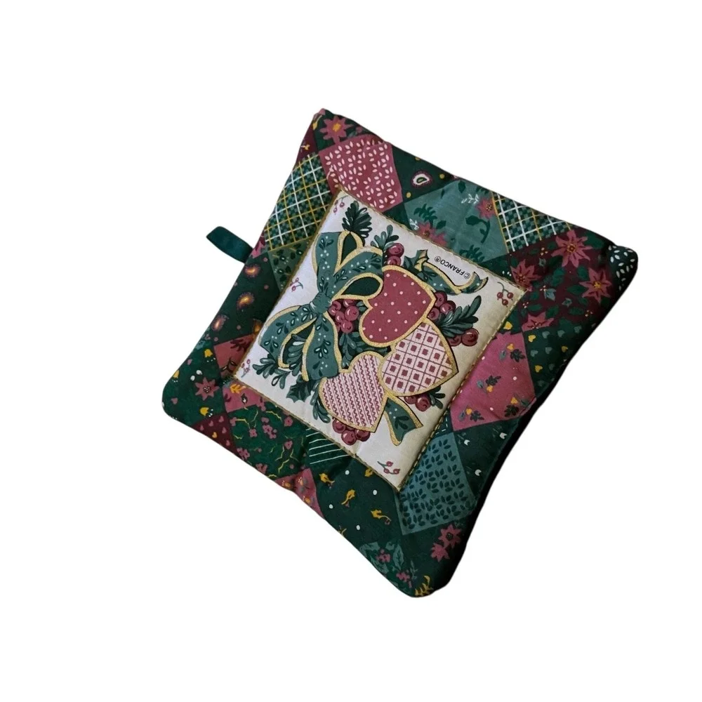 Vintage Handmade Patchwork Fabric‎ Ornaments Lot of 3 Quilted Pot Holder Holiday
